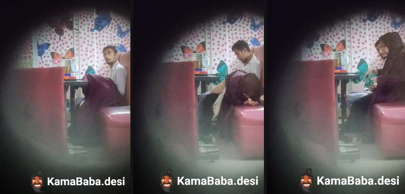 Daring guy fucks his GF in a restaurant in Pakistani porn