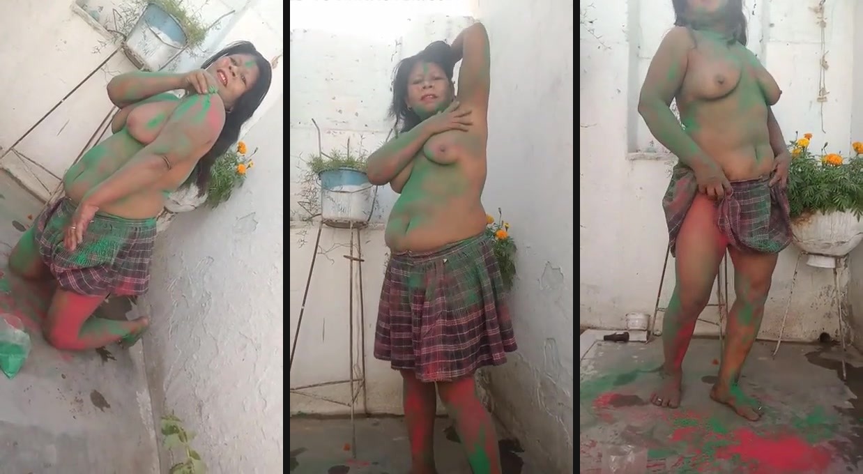 Holi nude video of Randi bhabhi in colors | Holi nude video of Randi bhabhi in colors. Featuring today are the festive leaks from India.