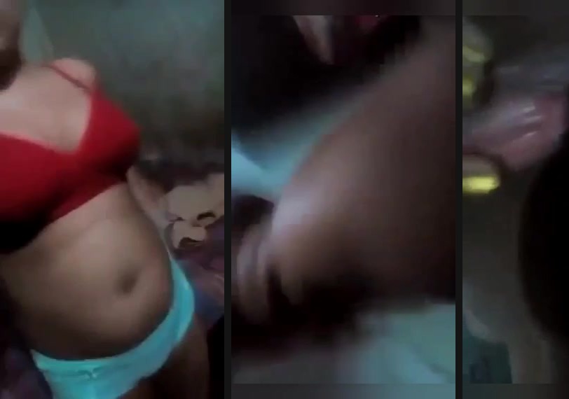 Horny BD babe nude video for her BF | Video of Horny BD babe nude clip is today’s early morning special. Taking the kameez off; this hottie beauty lifts her red bra to expose her lovely boobs. - XXX Clip