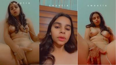 Nude Sweetie masturbating in Desi girl x video - Free Watch Online