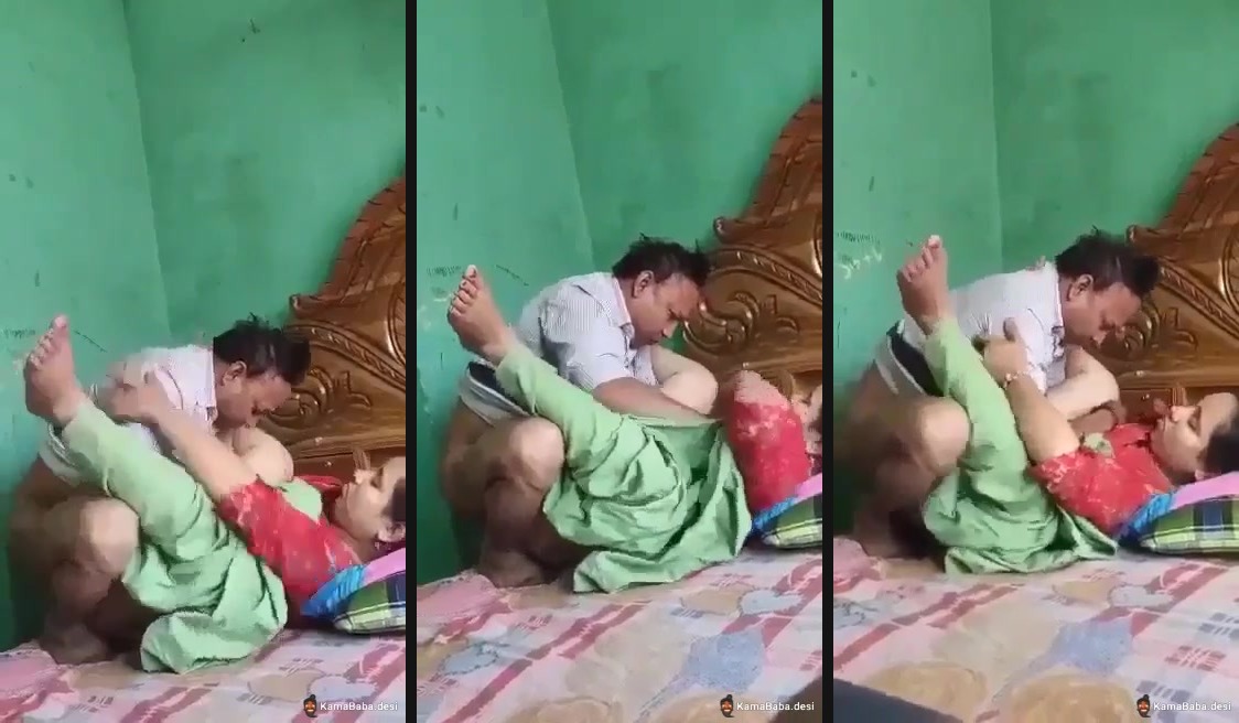 Telugu porn of aunty paying her rent by fucking her landlord