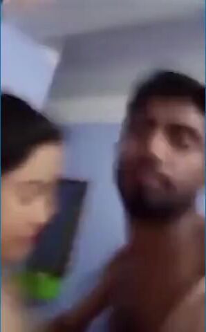 Bachelor tenant guy sucking hot bhabhi's big boobs - XXX Clip