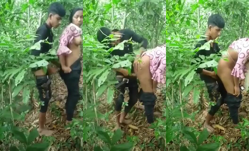 Bangladeshi 20 years old lovers fucking hard in jungle