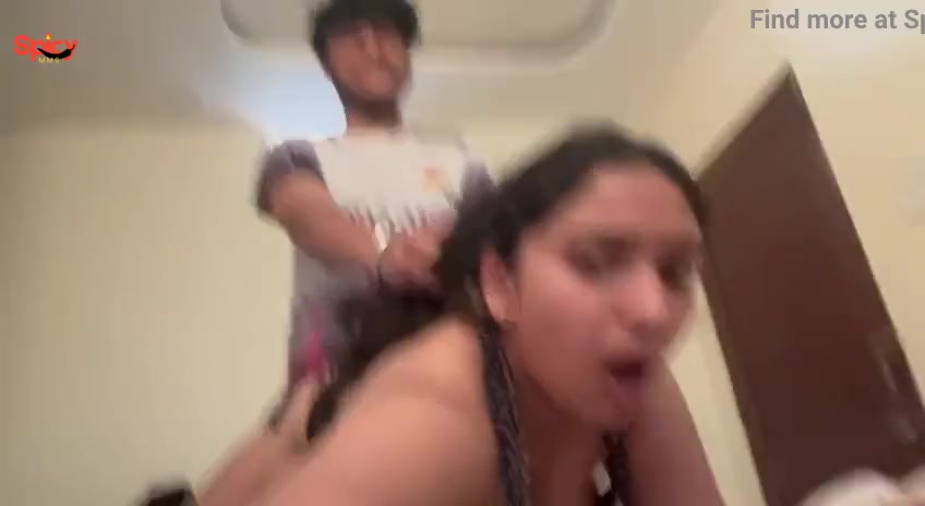 Bengaluru hot girl quick doggy style sex in hotel room