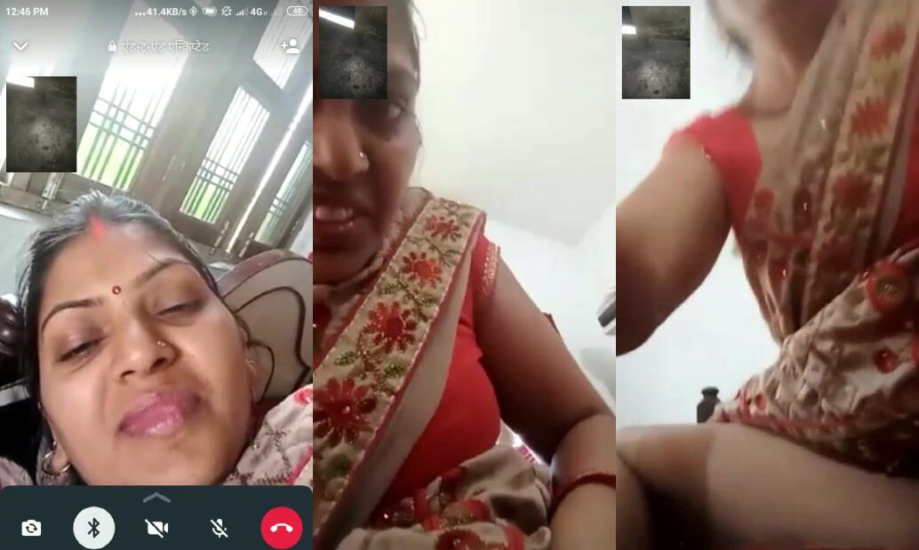 Bihari hot bhabhi showing pussy to aroused hubby on vc