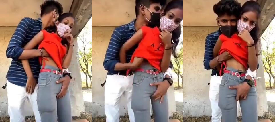Desi college boy arousing girlfriend in hot outdoor romance
