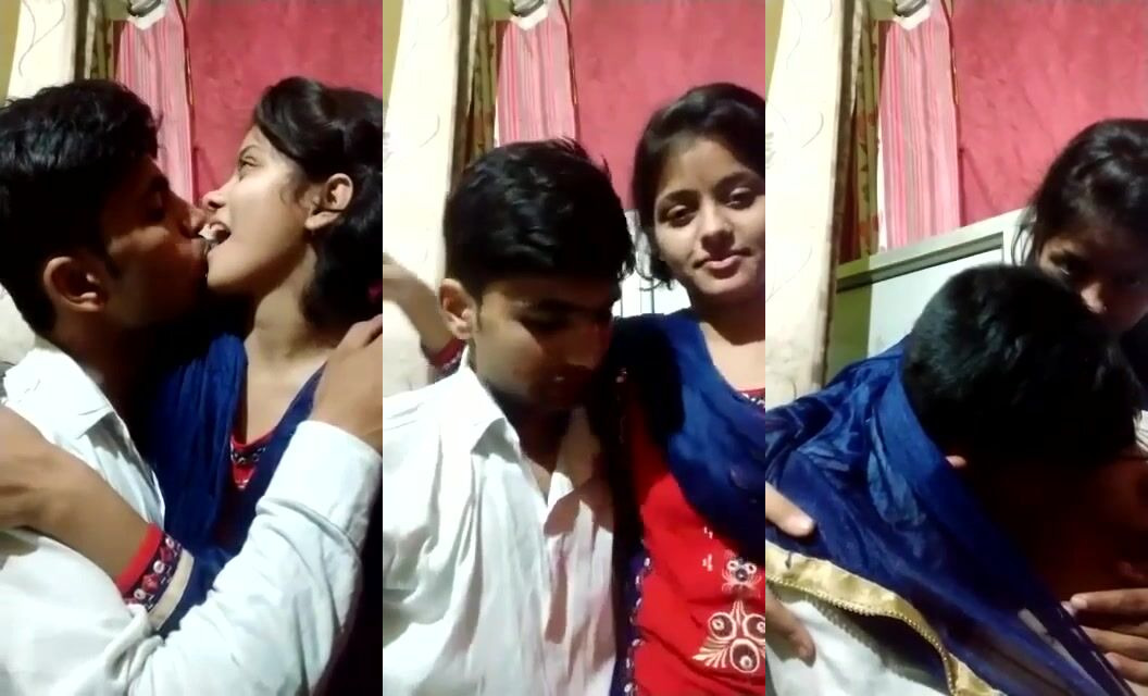 Desi college girl's nipples sucked by horny boyfriend