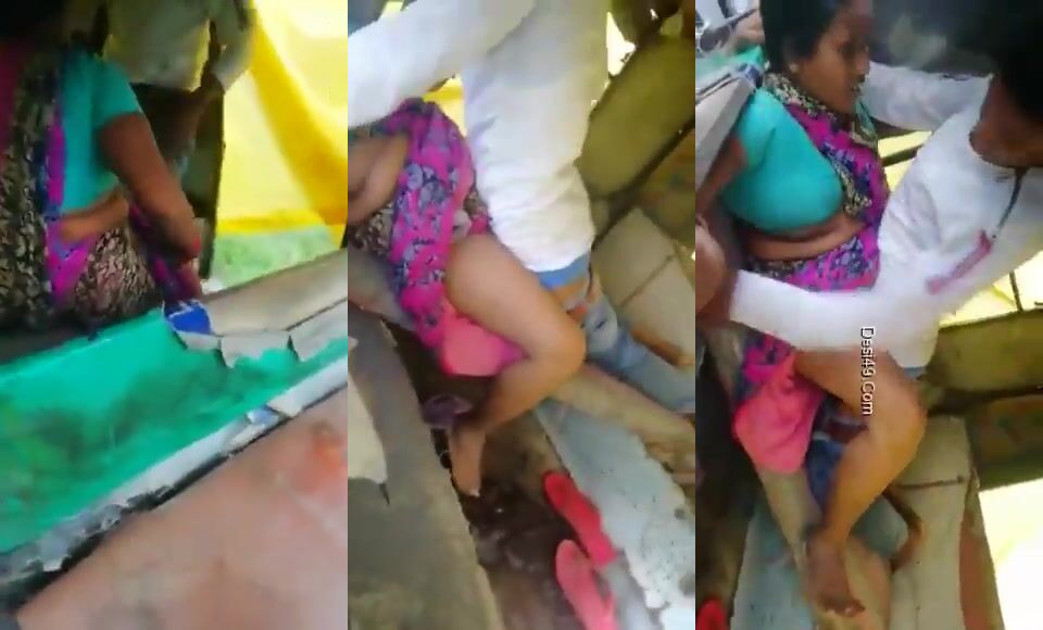 Desi village aunty viral chudai with young boy in rikshaw