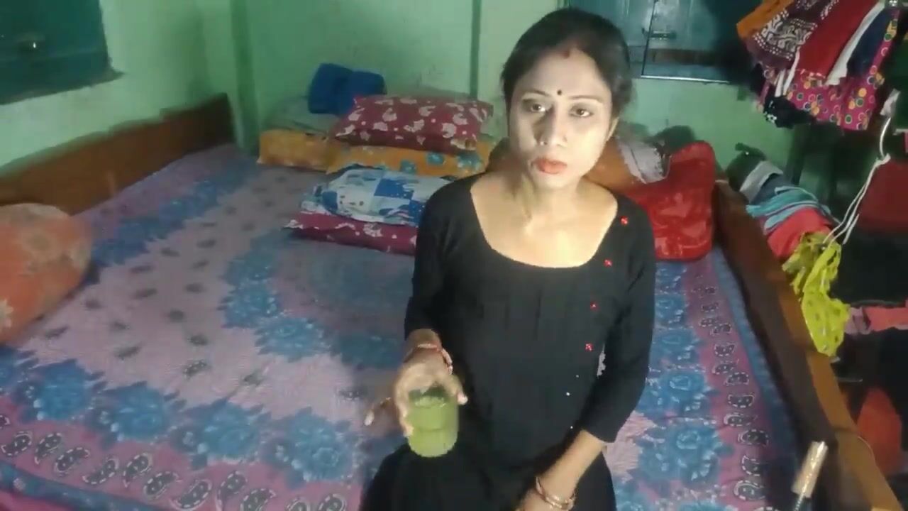 Desi village uncle & aunty dick sucking and pussy pounding mms