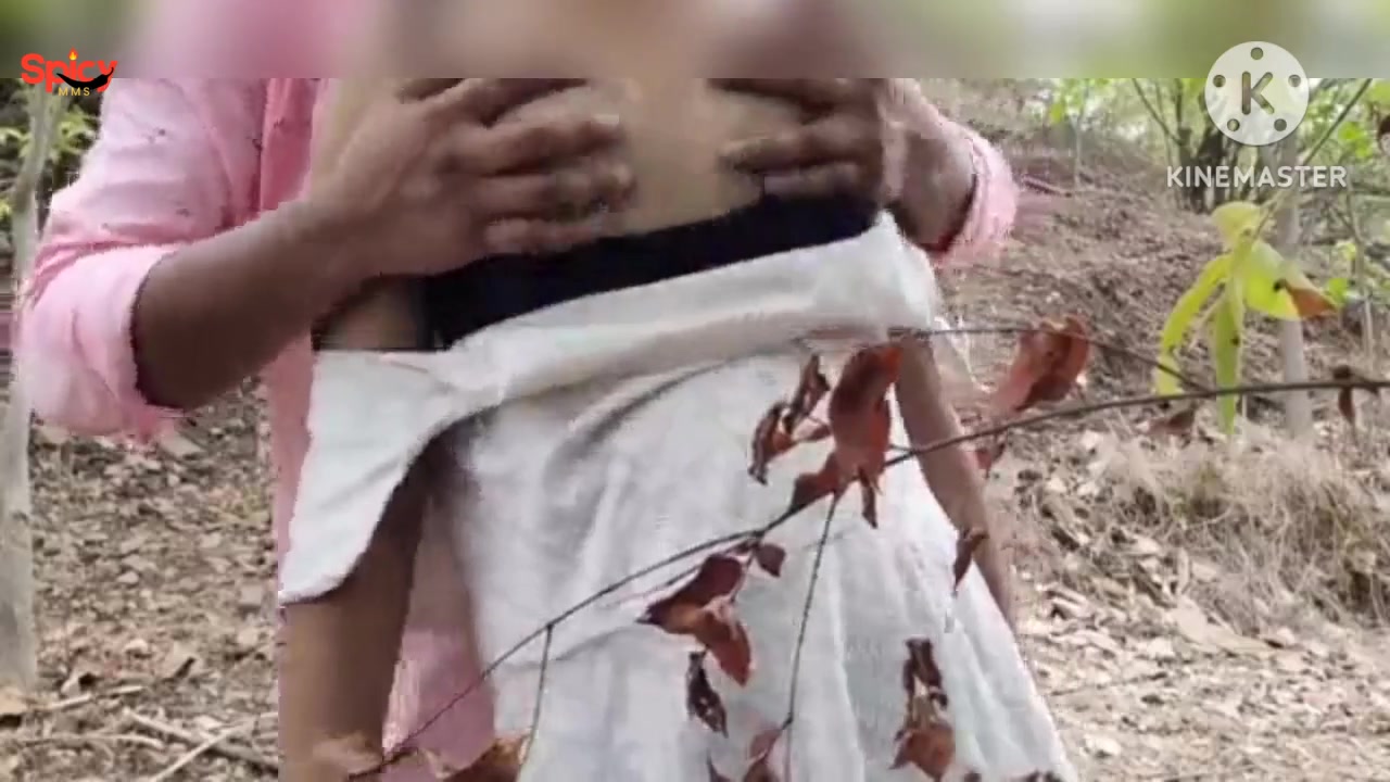 Exclusive outdoor sucking and fucking of Bengali college couple