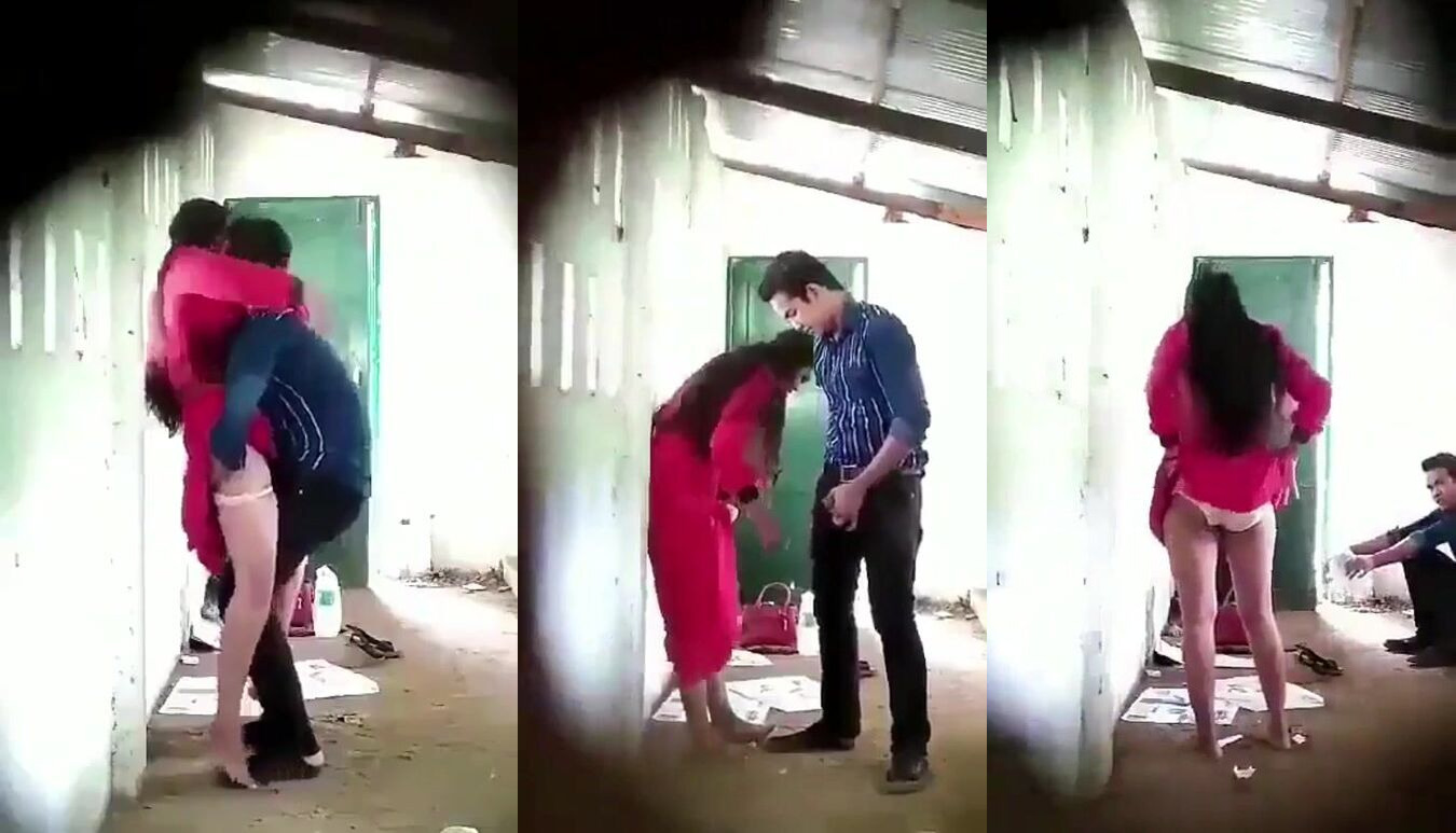 Handsome Teacher Secret Fuck With College Beauty Viral MMS