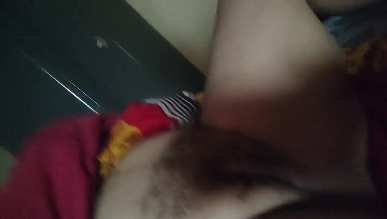Horny Brother-in-law Eating Mature Bhabhi's Juicy Pussy