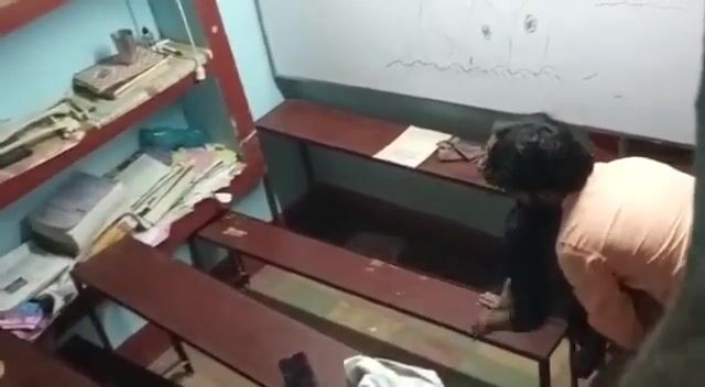 Horny Indian Teacher & College Student Rough Sex In Laboratory