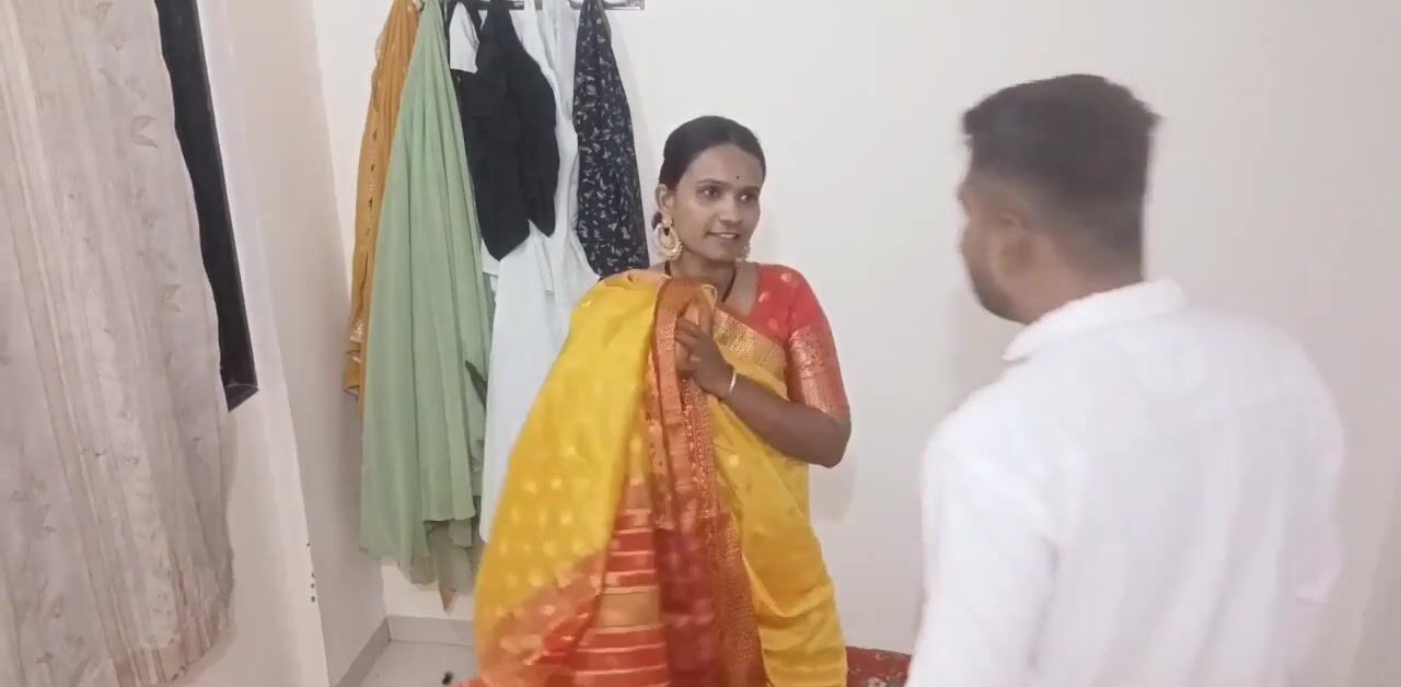Marathi bhabhi in saree fucked by naughty brother-in-law