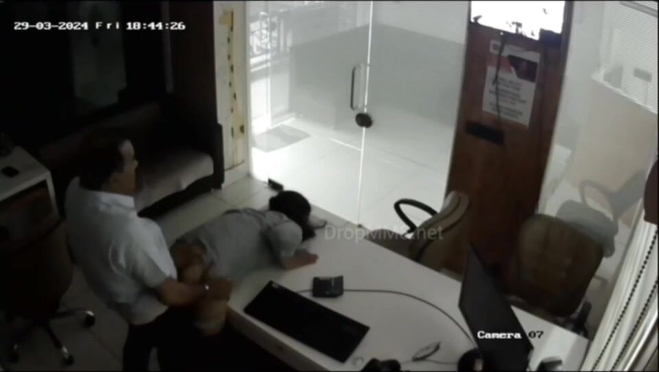 Mature office manager and young secretary viral office sex scandal mms