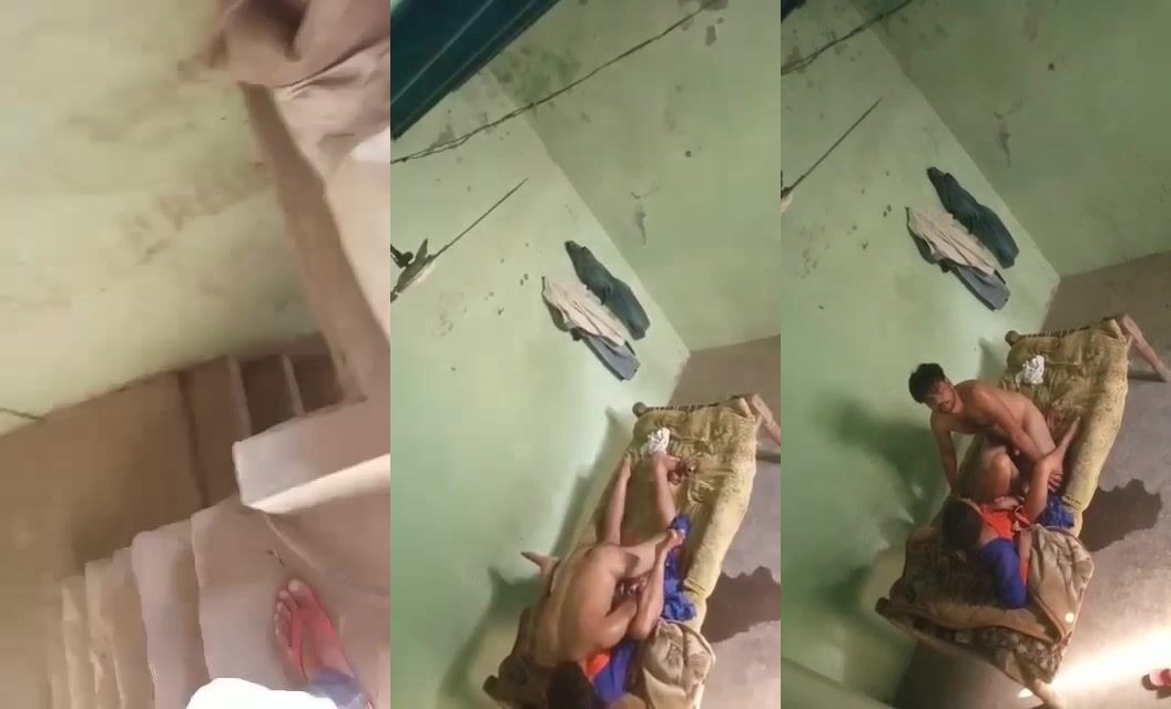 Mirzapur young girl caught by brother while secretly fucking with lover in home
