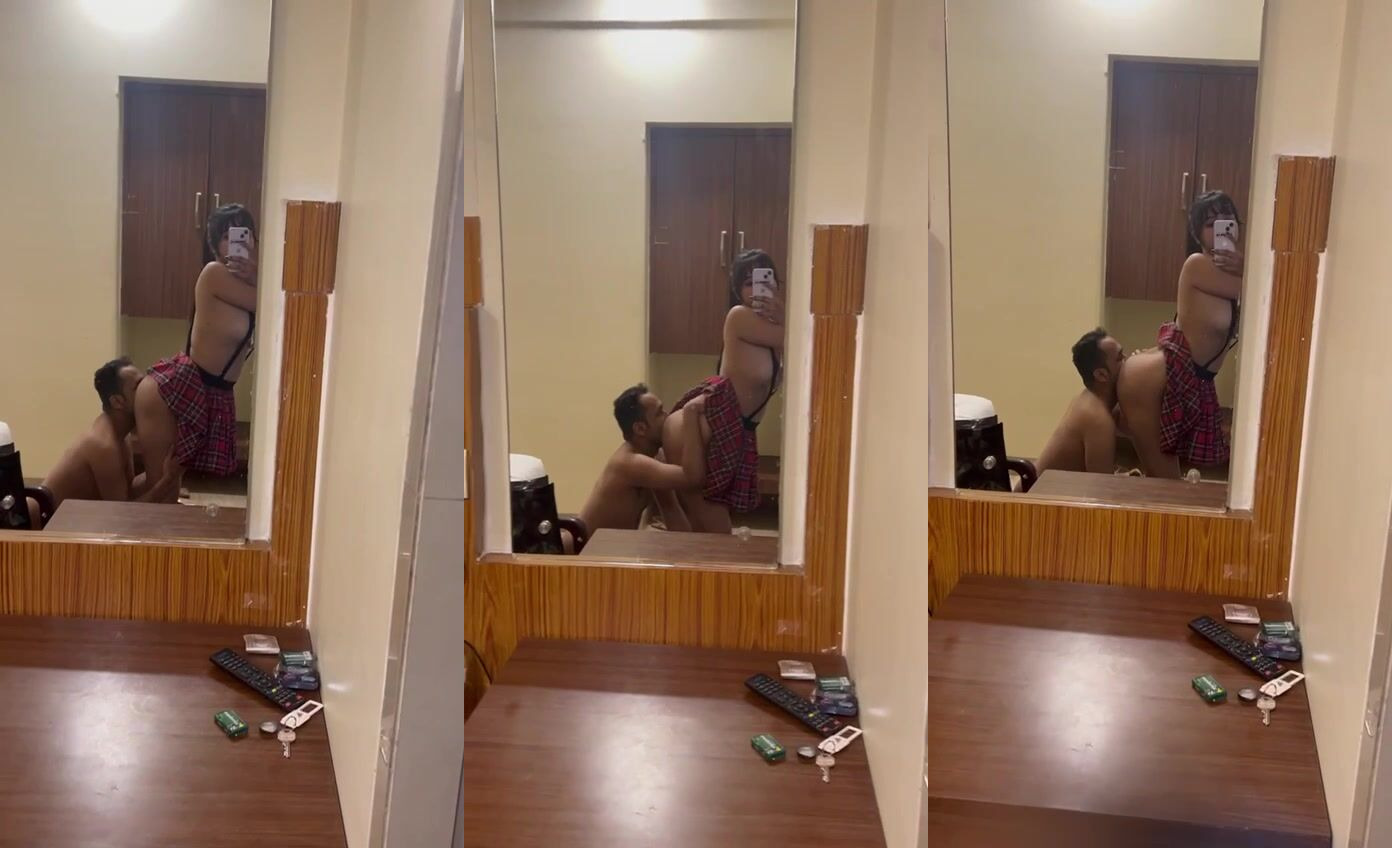 Mumbai slut girl first time gets rimmed her ass from client