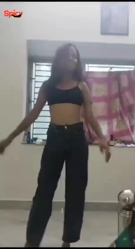 Mumbai Young Slutty Girl's Spicy Hot Gangbang Sex MMS