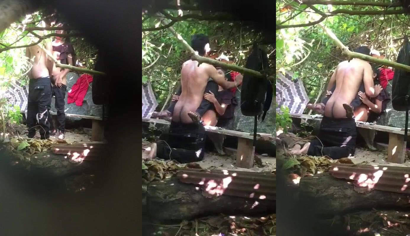 Orissa college lovers skipped classes and secretly fucking behind college