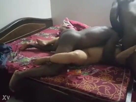 Superb Threesome Chudai Of Desi Bhabhi With Two Guys