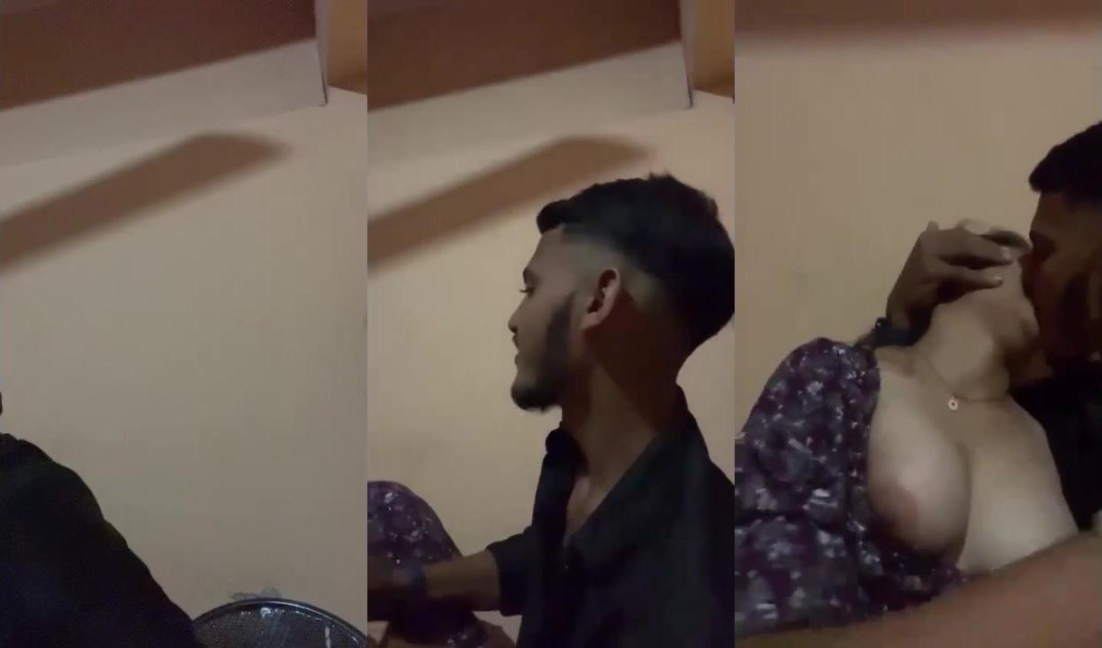 Lanka Romantic Kissing – Sri Lanka දෙන්න ක්ලාස් එක පිටිපස්සෙ තොල් සැපක් | SinhalaHub - Watch Online Free