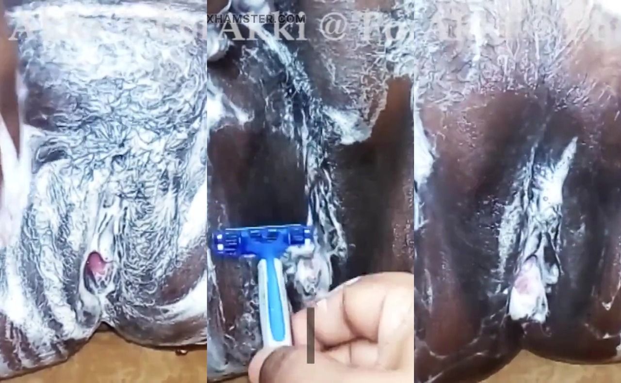 Mature MILF Shaving Her Pussy and Come to Orgasm Black Pussy