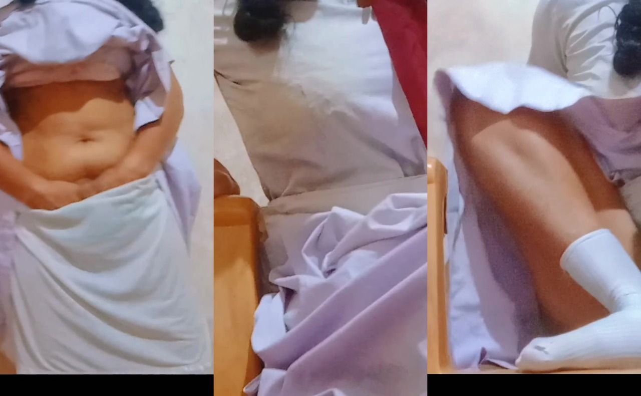 Sexy college girl with pipy with uniform. College girl hot video after school hot and sexy time. Evening fun in room with mobile - Watch Online Free