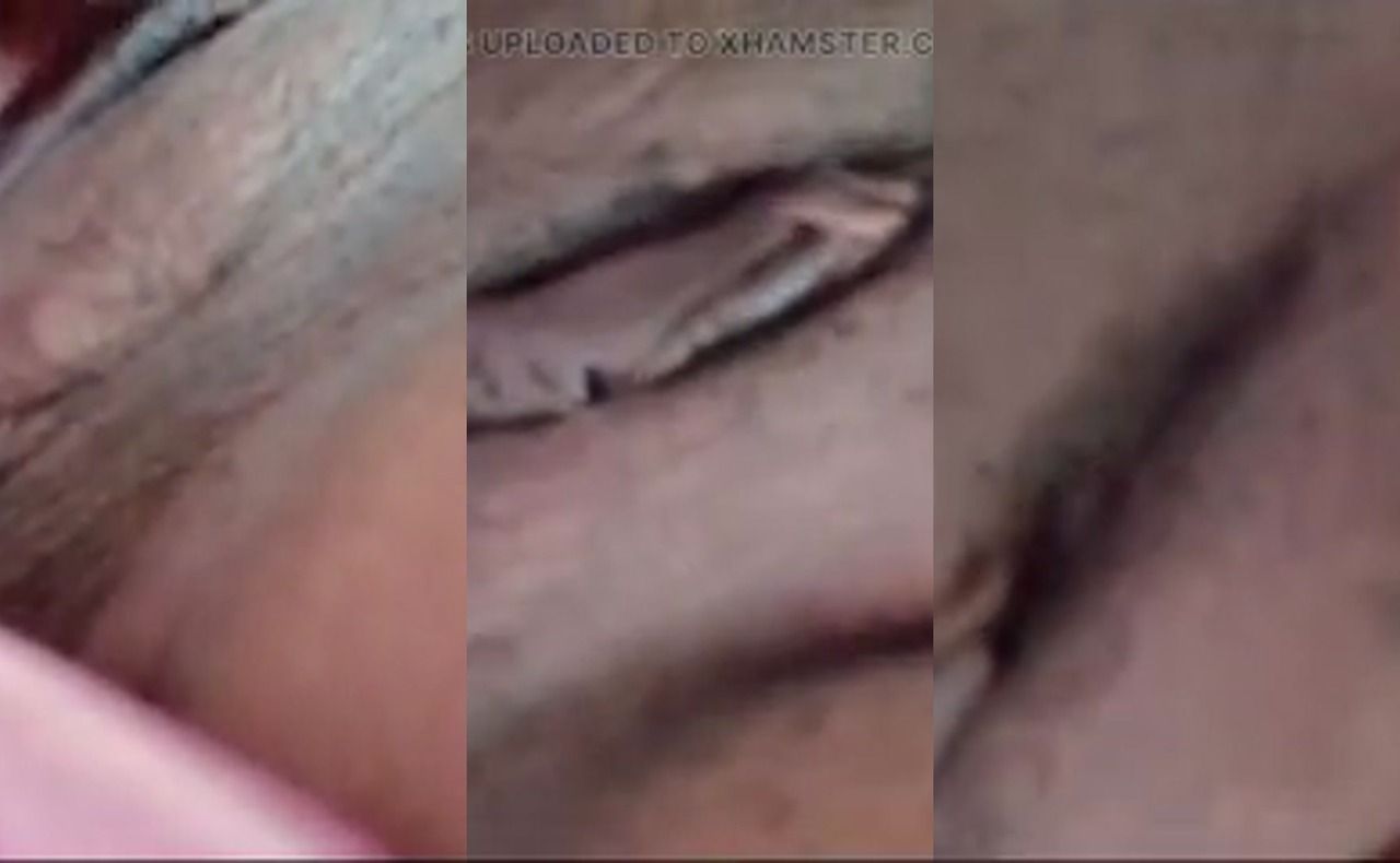 Sri Lankan beauty showing her pussy