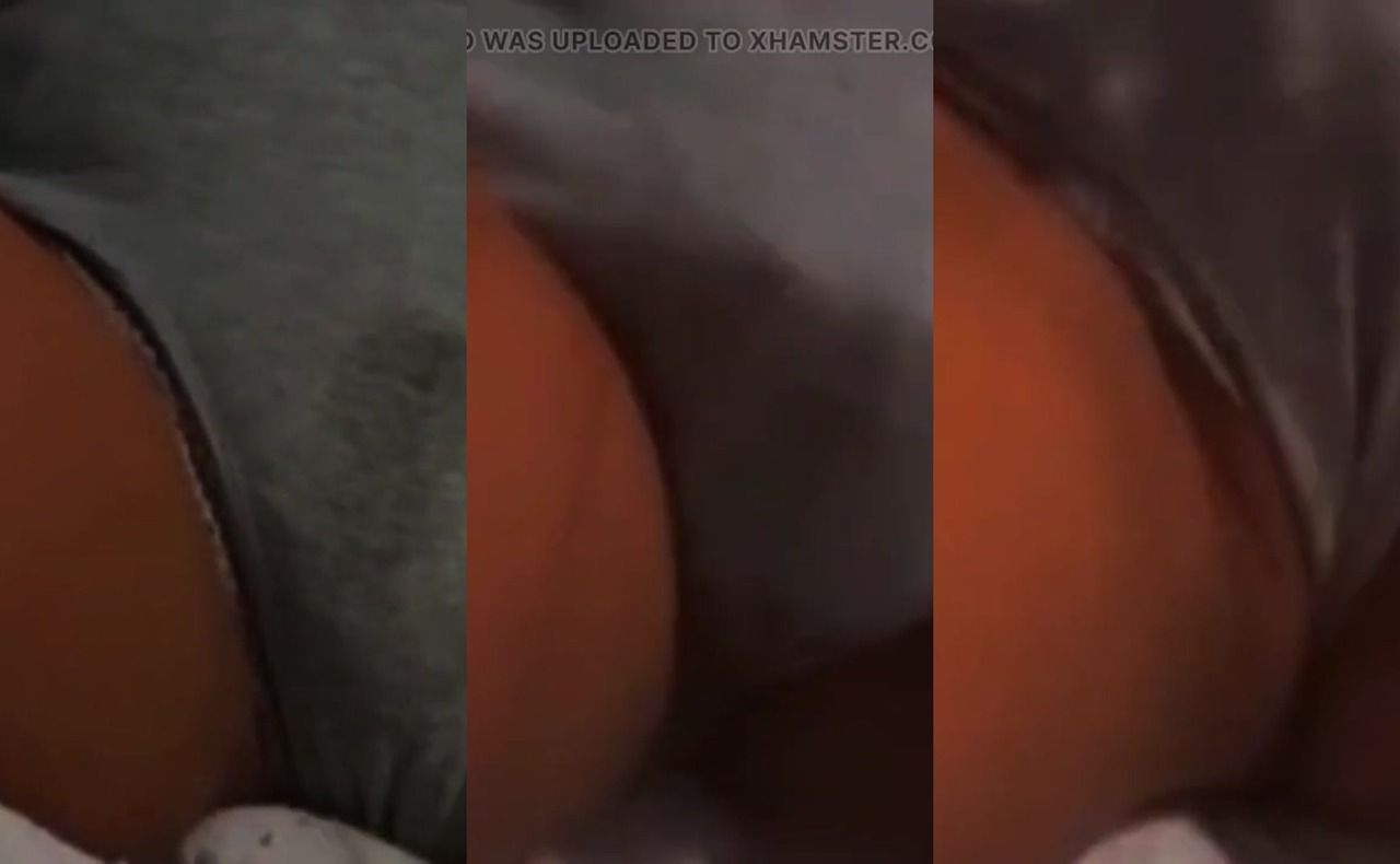 Cute Girl Pussy Fingering Leek Vidio Bedroom - Watch Free